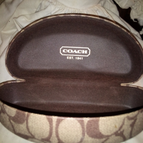 Coach eyeglass case - Picture 2 of 2